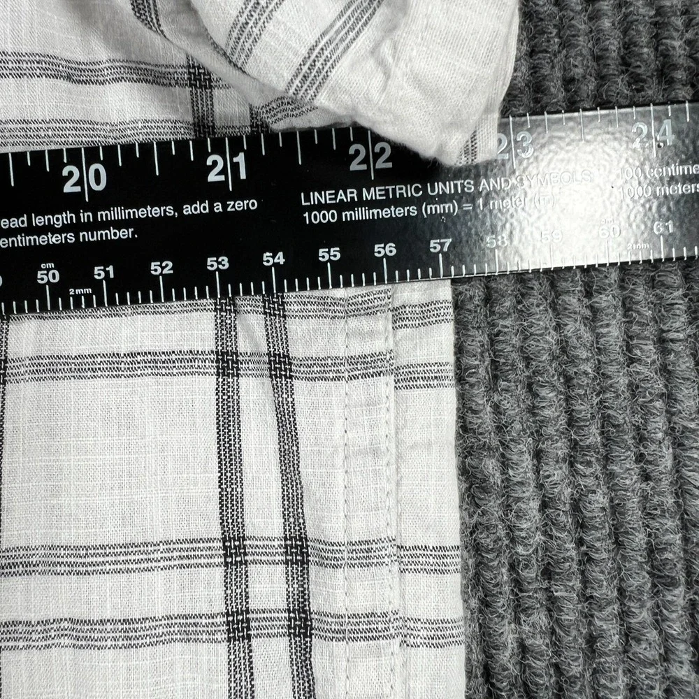 The North Face Shirt Mens Large Gray Plaid Short Sleeve Button Up Outdoor Hiking